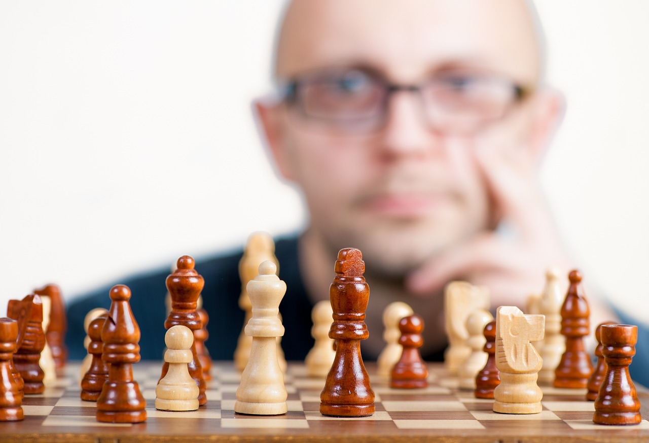 777778888精准免费四肖2025年与77777888管家婆三肖四码,全面释义、解释与落实与警惕虚假宣传-全面释义、解释与落实 解析与释义